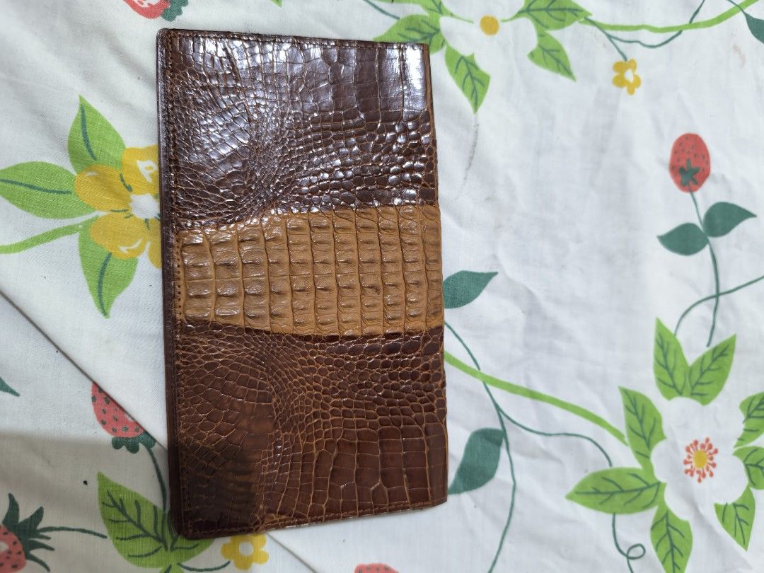Passport holder genuine crocodile (Category: Luxury Bags & Wallets) located in Cebu City. Submitted by cloverseven23 (Listing ID 1357514360, Image 1). Description: .