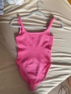(Category: ) located in . Submitted by maesbranded (Listing ID 1357473024, Image 1). Description: .
