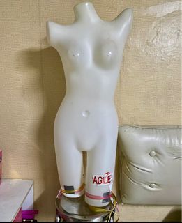 (Category: ) located in . Submitted by ellengab27 (Listing ID 1357414643, Image 1). Description: .