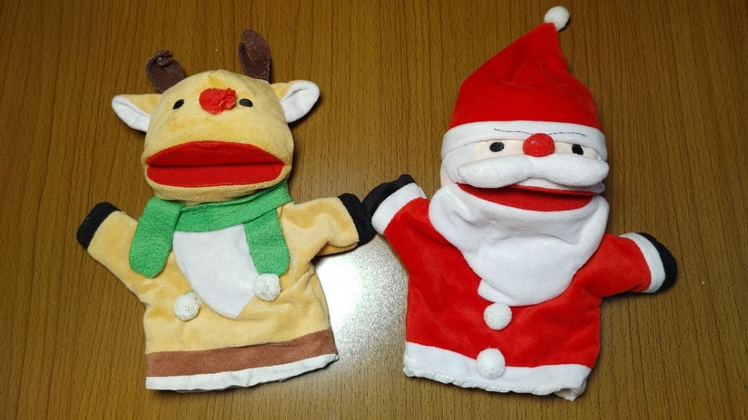 Preloved Santa and Rudolph the red nosed reindeer puppet set, Hobbies ...
