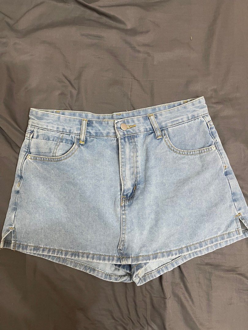 Premium highwaist denim skort (Category: Skirts) located in Morong. Submitted by declutterbyJD (Listing ID 1357494864, Image 1). Description: Bought in shein app for almost 600. This is bnew. Size 32. Rfs: Malaki for me Will buy smaller size. Uniqlo/zara.