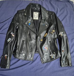 (Category: ) located in . Submitted by mfs0ng (Listing ID 1357404456, Image 1). Description: .