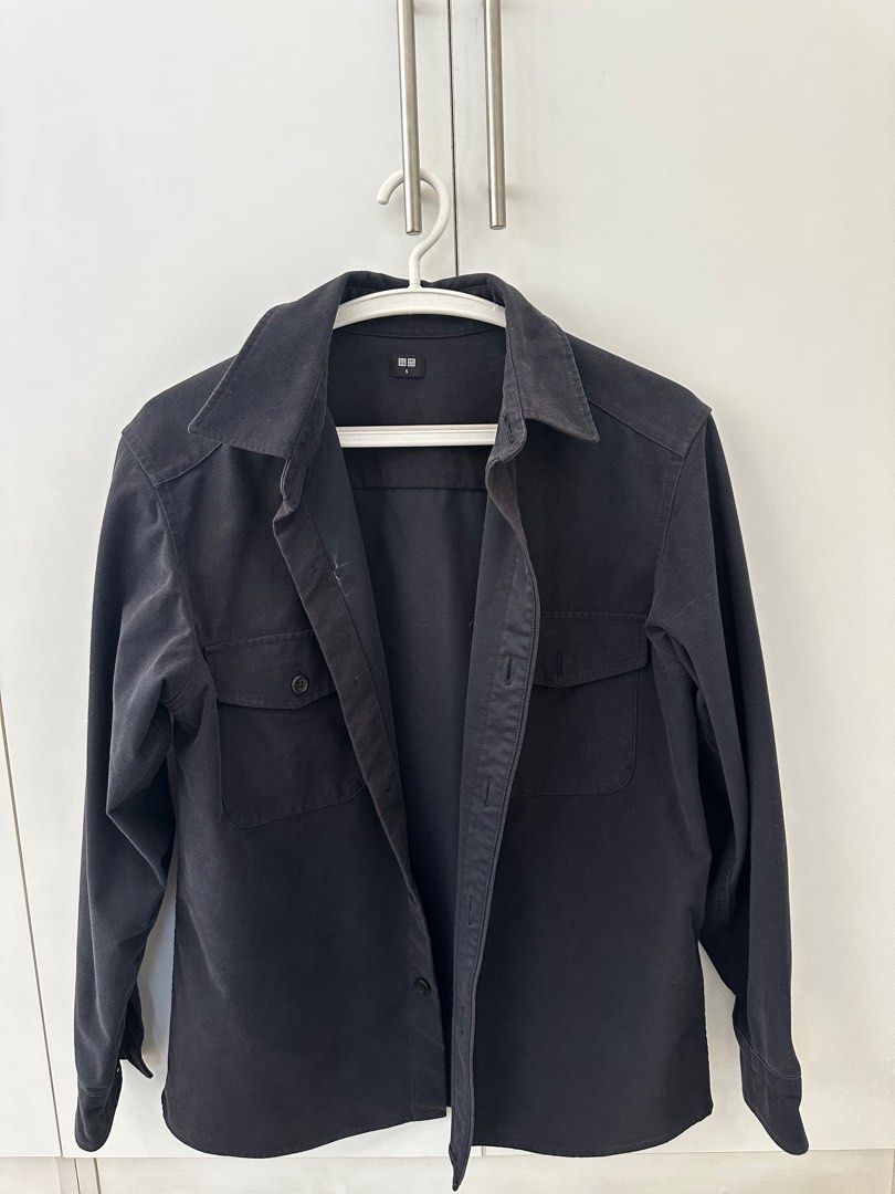 Uniqlo Overshirt Jacket - Navy blue (Category: Coats, Jackets and Outerwear) located in Taguig. Submitted by dany29 (Listing ID 1357444265, Image 1). Description: excellent condition. Washed with care..