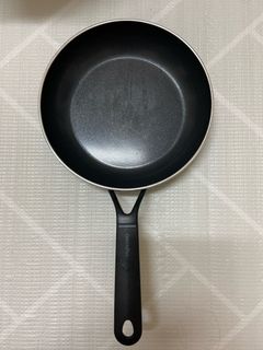 （分類：）位於 。 由 seeeeell 提交（商品編號 1357756391，圖片 1）。簡介： 。