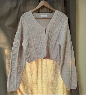 米黃色針織外套  Made in Korea64240105868417110