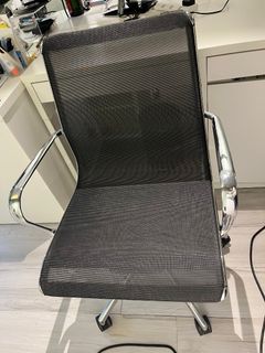 （分類：）位於 。 由 workspaceclearance 提交（商品編號 1357673447，圖片 1）。簡介： 。