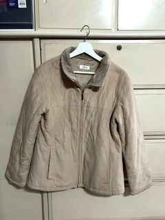 （分類：）位於 。 由 rucachucao 提交（商品編號 1357690366，圖片 1）。簡介： 。