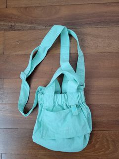 (Category: ) located in . Submitted by Audrey (Listing ID 1357595031, Image 1). Description: .