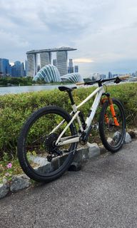 (Category: ) located in . Submitted by xiaolingsloo (Listing ID 1357630472, Image 1). Description: .