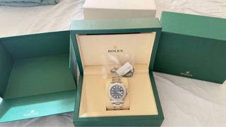 (Category: ) located in . Submitted by fabulousdesignerfinds (Listing ID 1357602861, Image 1). Description: .