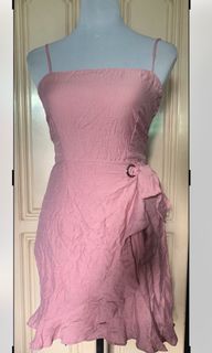 (Category: ) located in . Submitted by FashionSense4Less (Listing ID 1357710061, Image 1). Description: .
