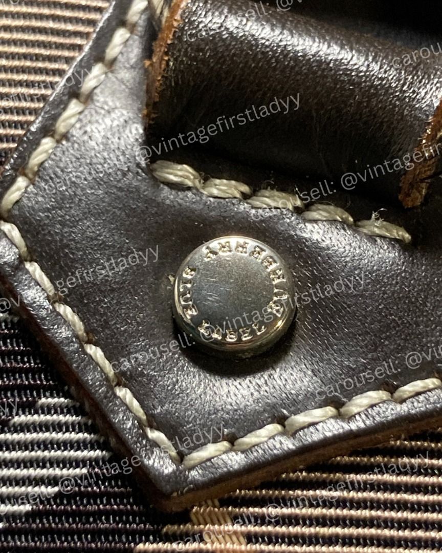 BURBERRY Blue Label Pink Nova Check (Nylon) (Category: Luxury Bags & Wallets) located in Taguig. Submitted by thevintagecoffer (Listing ID 1357670186, Image 3). Description: 100% AUTHENTIC - Burberry Blue Label inscription in hardware - YKK inscribed zippers - VERY GOOD CONDITION (10/10).