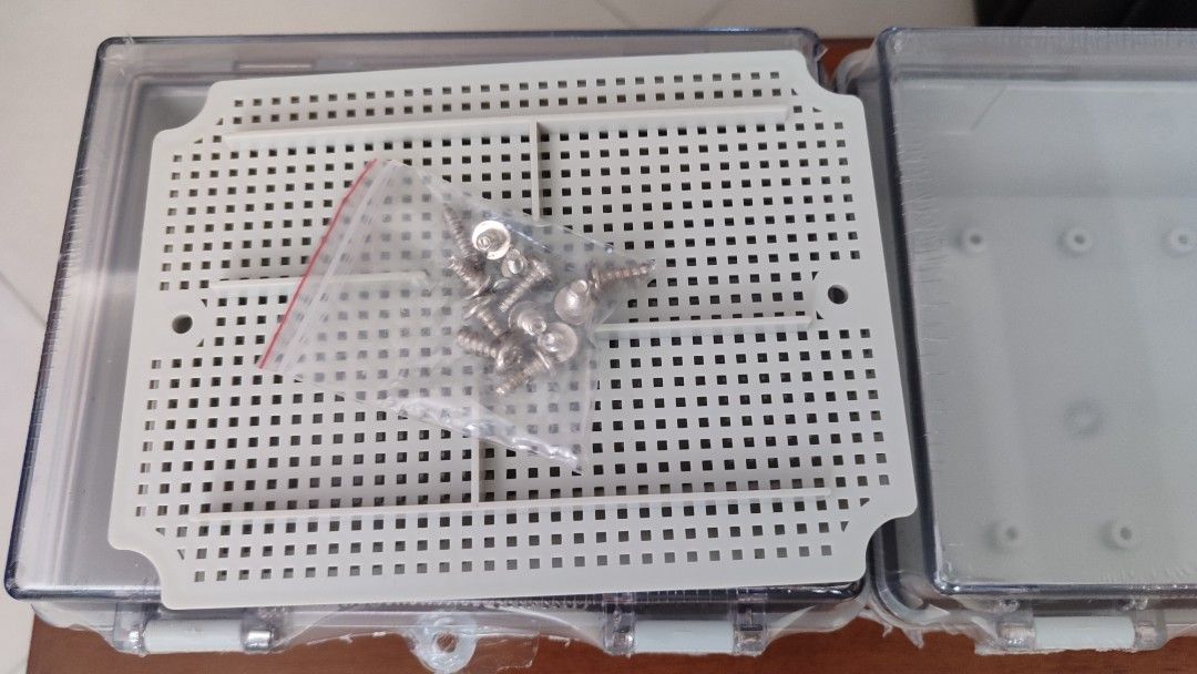 Control panel box (Category: Electrical, Adaptors & Sockets) located in Singapore. Submitted by iuwinwin (Listing ID 1357599870, Image 3). Description: I have 2 new white and transparent encloser for sales, $10 each , interested can pm. size: 23x18x11.5cm($10)- 2pcs 32x22x15.5cm (last picture $15) - 1pc.