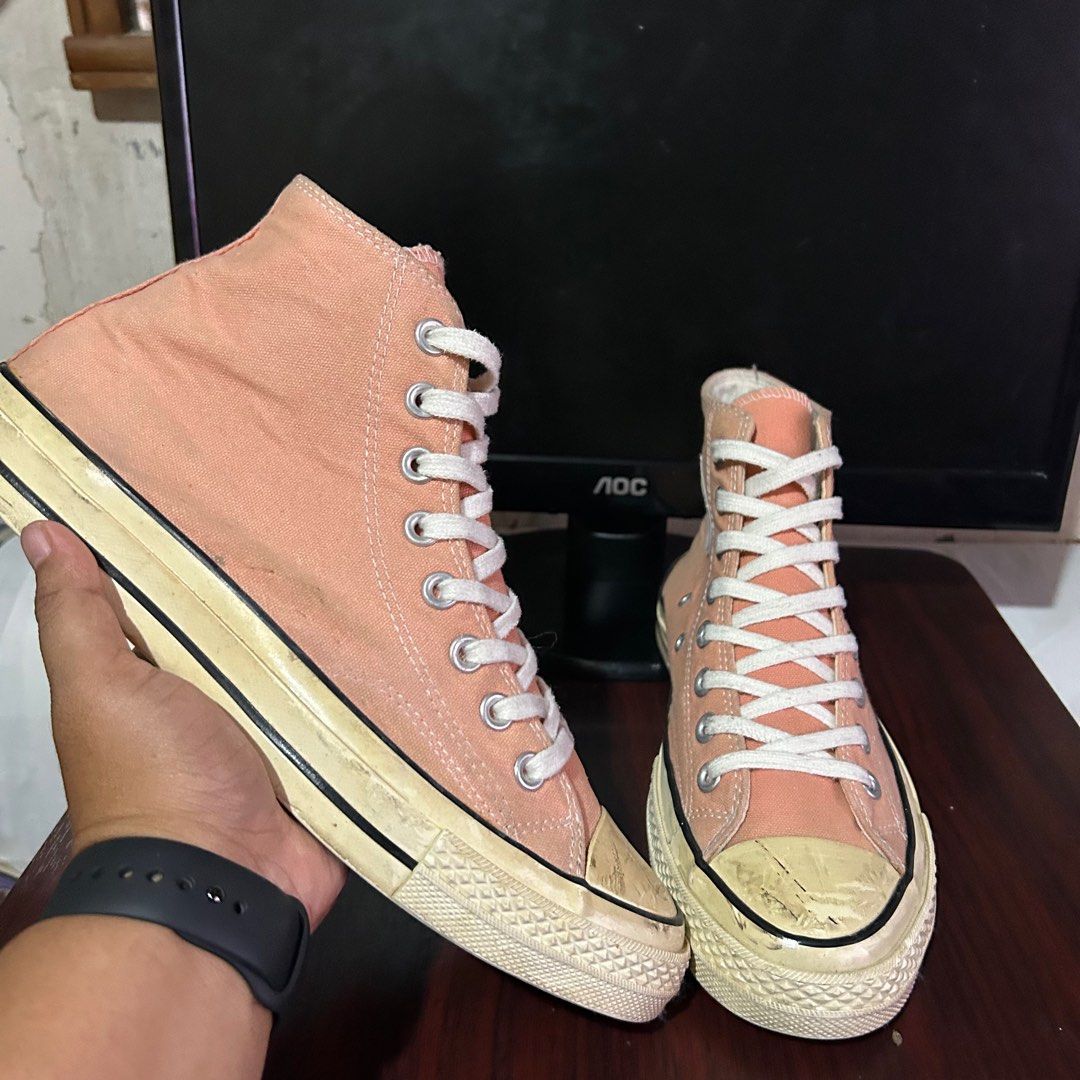 CONVERSE CHUCK 70s HIGH CORAL PINK (Category: Sneakers) located in Quezon City. Submitted by sharatraycooo (Listing ID 1357746174, Image 1). Description: CONVERSE CHUCK 70s HIGH CORAL PINK US MEN 7.5 US WOMEN 9.5 EURO 41.