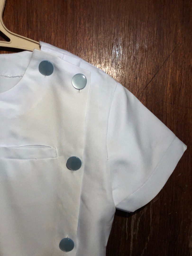 EAC 4th year Med Tech Uniform (Category: Sets or Coordinates) located in Manila. Submitted by decluttermt (Listing ID 1357661755, Image 2). Description: Selling a white medical student uniform in good condition with a minor stain. Color may be due to lighting Size: S-M Perfect for clinical rotations or practice. Condition: Slight stain, but otherwise well-maintained Location: Sta. Ana Manila DM for details or pickup arrangements!.