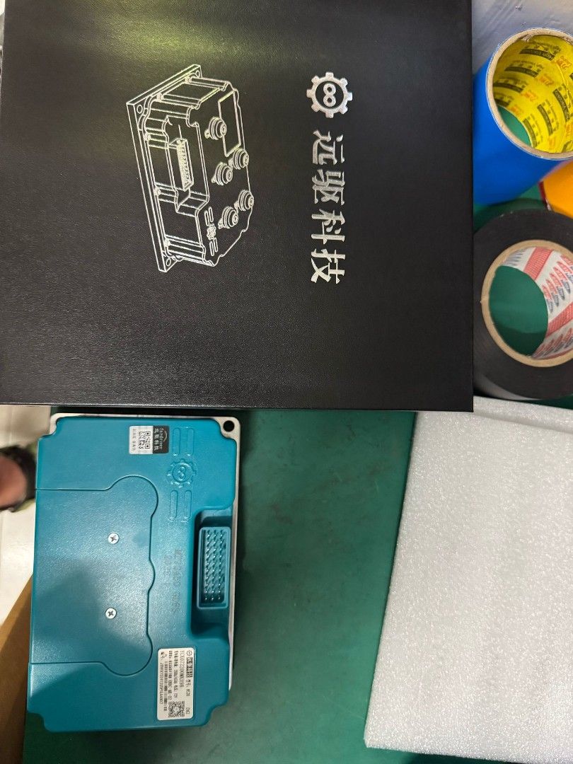 Ebike Controller (Category: E-Scooters & E-Bikes) located in Singapore. Submitted by alexpeh (Listing ID 1357760698, Image 2). Description: i am helping my friend to selling away his this brand new ( Bluetooth YuanQu controller 72450 / 200A-450A ) this controller is brand new inside the box and selling at $380.00 so if anybody is interested please do pm me yea. thank you so much..