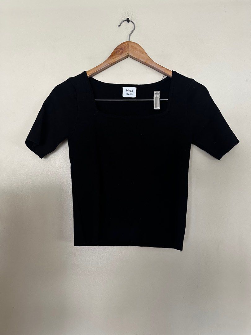 Enya Square Neck Knit Shirt (S) (Category: Blouses) located in Makati City. Submitted by thunderhippo (Listing ID 1357759100, Image 1). Description: Purchased on YesStyle .