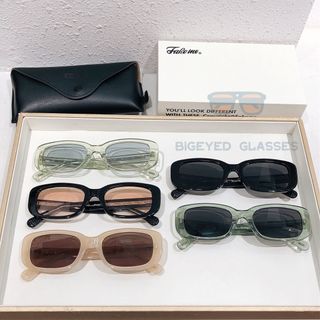 (Category: ) located in . Submitted by luxeglasses (Listing ID 1357699608, Image 1). Description: .