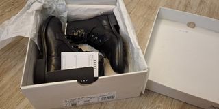 （分類：）位於 。 由 hidyreliable 提交（商品編號 1357603871，圖片 1）。簡介： 。