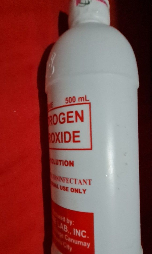 Hydrogen Peroxide 3% solution (Category: Sanitizers & Disinfectants) located in Antipolo. Submitted by red18m (Listing ID 1357720363, Image 3). Description: For Sale: Hydrogen Peroxide 3% Solution (Brand New) Condition: Brand new, unopened Expiry Date: November 2026 Reason for Selling: Overstock Usage: Ideal for first aid, wound care, disinfecting, and household cleaning Price: 100 Location: antipolo for Delivery Only gcash payment Message for in