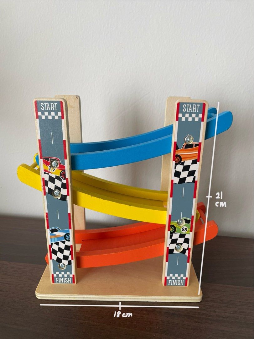 Jaques of London Wooden Racing Car Park / Car Ramp, Hobbies & Toys ...