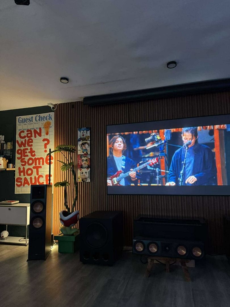 Klipsch Reference DEMO speakers up for Grabs🙌🔈 (Category: Soundbars, Speakers & Amplifiers) located in Makati City. Submitted by nicelydonemla168 (Listing ID 1357730378, Image 2). Description: Klipsch RP-8000F Klipsch RP-504cII for sale banawe qc feel FREE to audition before purchase thank you po.