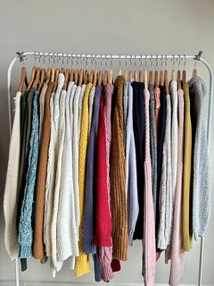 (Category: ) located in . Submitted by dearsophiaaa (Listing ID 1357621794, Image 1). Description: .