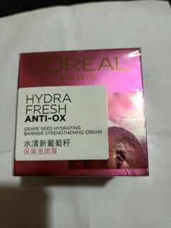 LOREAL PARIS 水清新葡萄籽保濕滋潤霜 50毫升 (抗氧化)35元到期日2027年全新正貨64205749901313110