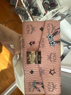 (Category: ) located in . Submitted by mkgdybbv (Listing ID 1357678048, Image 1). Description: .