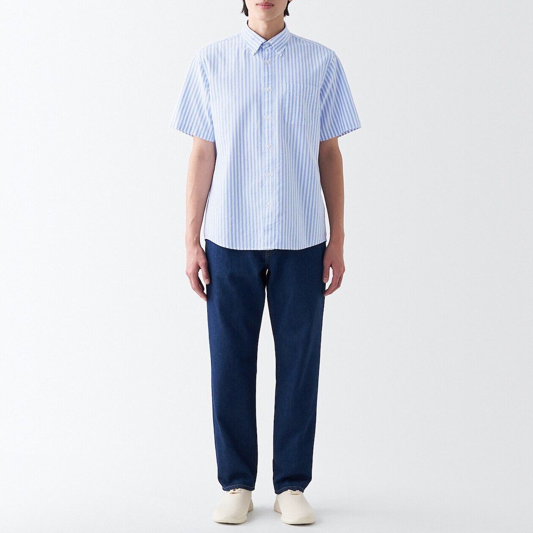 MUJI washed oxford button down (Category: Tshirts & Polo Shirts ) located in Taguig. Submitted by dropthatstuffph (Listing ID 1357642095, Image 3). Description: Size: Large on tag Pristine condition (can pass as brand new) Color may vary due to lighting .