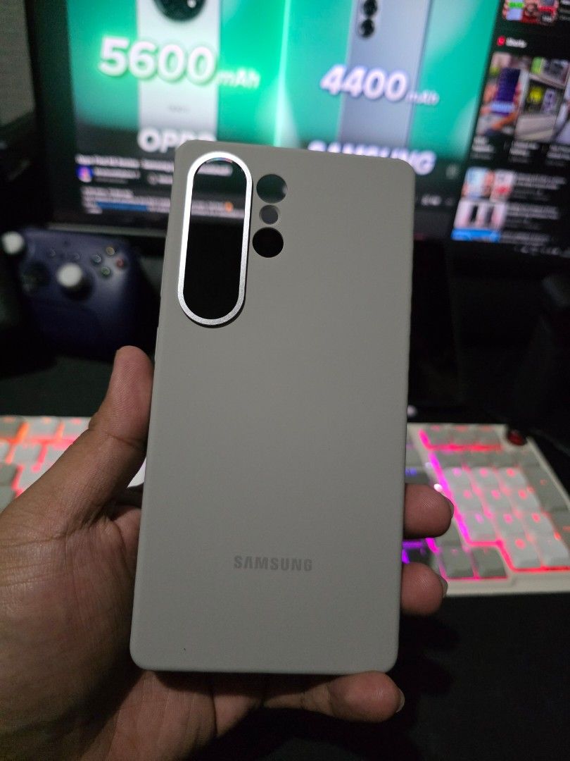 Original Samsung S25 Ultra Silicone Case (Category: Samsung) located in Manila. Submitted by norwinclark (Listing ID 1357650848, Image 1). Description: Used for a few days only.