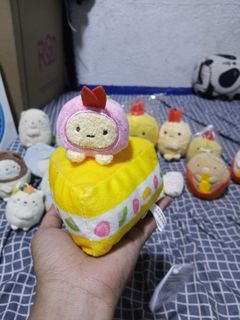 SAN-X Sumikko Gurashi strawberry cake plush