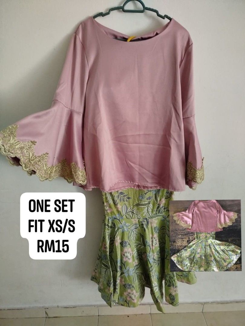 Set top+ kain batik, Women's Fashion, Muslimah Fashion, Baju Kurung ...