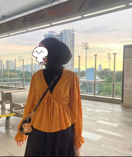 (Category: ) located in . Submitted by _miaw_ (Listing ID 1357739998, Image 1). Description: .