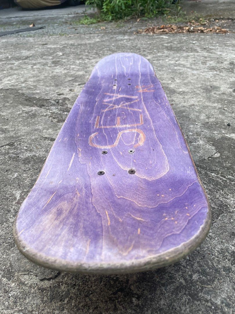 Skateboard (Category: Skates, Rollerblades & Scooters) located in Quezon City. Submitted by luith (Listing ID 1357663069, Image 3). Description: 1990's Blind Trucks (IYKYK) 8.25 Northside Deck Blank Wheels Bones Reds bearing Grip tape nalang kulang QC NOVA LOC.