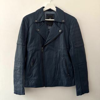 （分類：）位於 。 由 pangiaza 提交（商品編號 1357635988，圖片 1）。簡介： 。