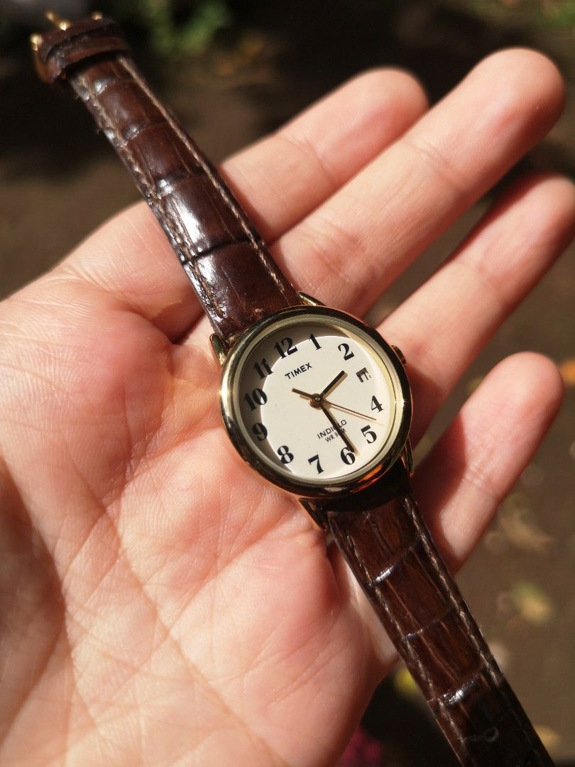 Timex indiglo for Women Brown Leather Strap (Category: Women's Watches) located in Lucena. Submitted by watchmateph (Listing ID 1357680950, Image 3). Description: Watch is working, please see photos for details.