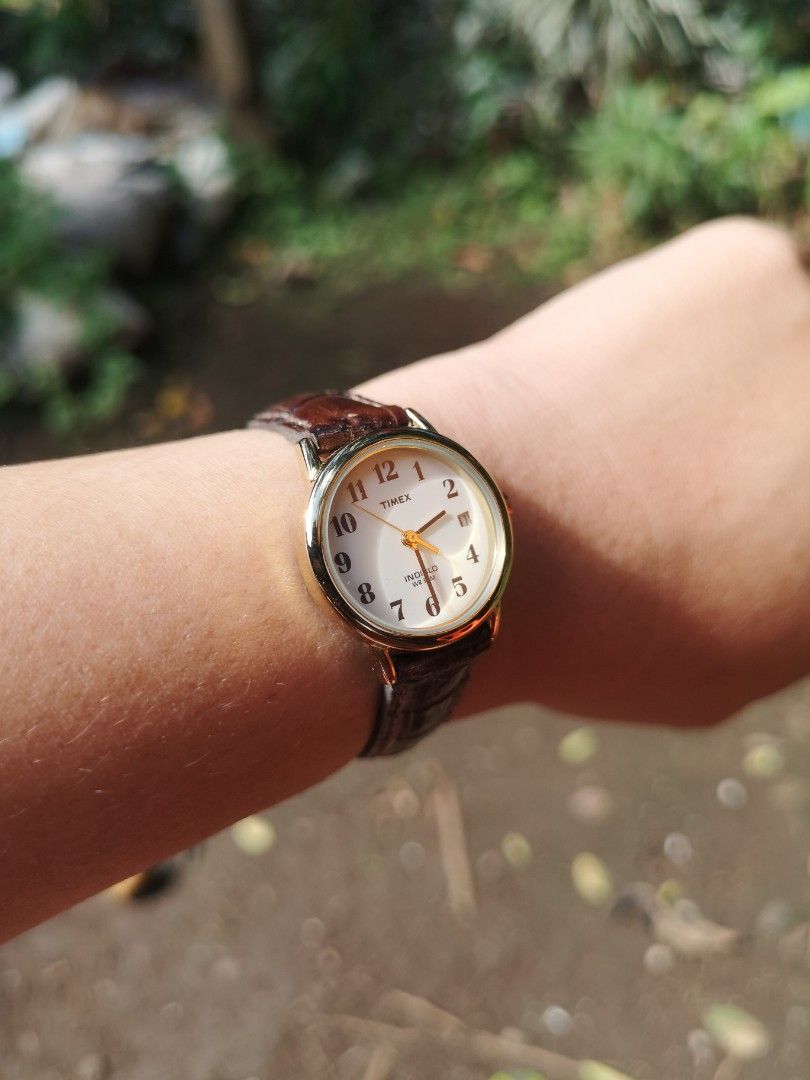 Timex indiglo for Women Brown Leather Strap (Category: Women's Watches) located in Lucena. Submitted by watchmateph (Listing ID 1357680950, Image 1). Description: Watch is working, please see photos for details.