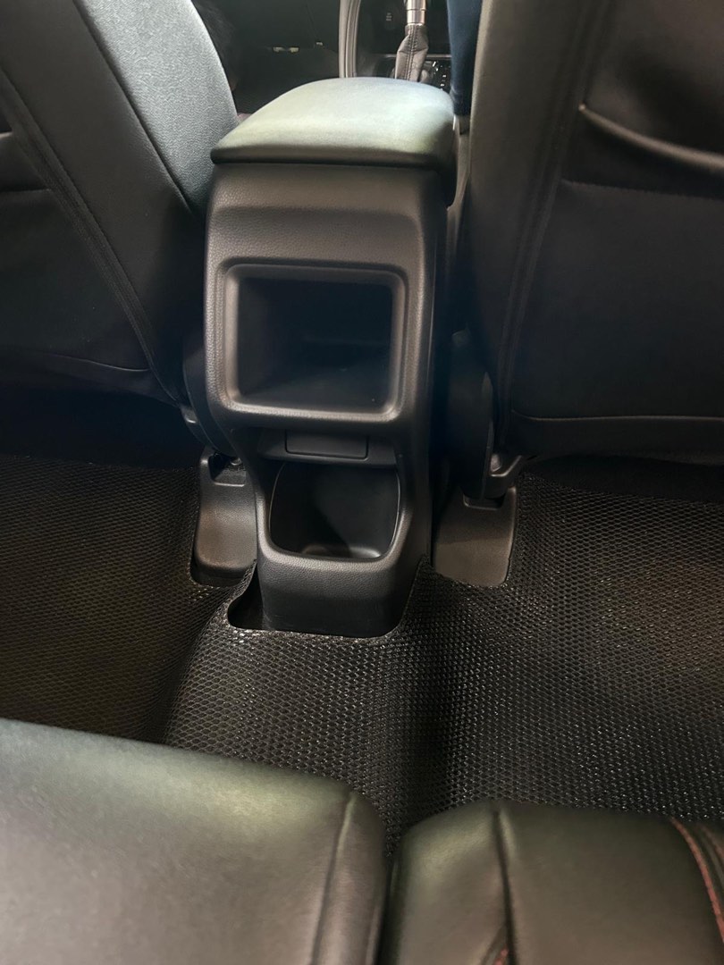 (Category: ) located in . Submitted by caraircon (Listing ID 1357627824, Image 1). Description: .
