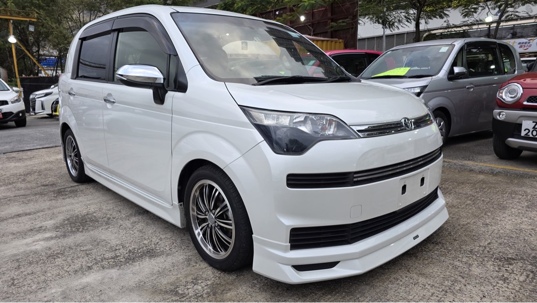 Toyota Spade F Queen Auto628631750154271114