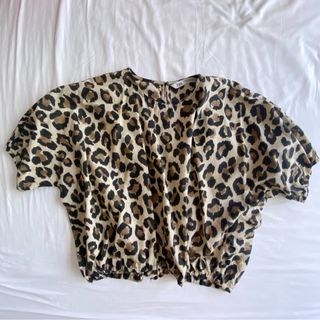 (Category: ) located in . Submitted by style.cents (Listing ID 1357668497, Image 1). Description: .