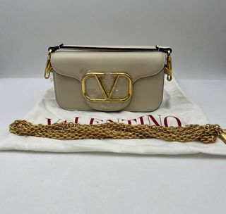 (Category: ) located in . Submitted by millenlavish_outlet (Listing ID 1357785897, Image 1). Description: .