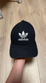(Category: ) located in . Submitted by jess.lhe (Listing ID 1357796960, Image 1). Description: .