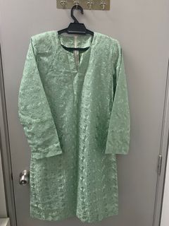 (Category: ) located in . Submitted by mediumpreloved (Listing ID 1357928642, Image 1). Description: .