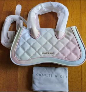 （分類：）位於 。 由 natshatebya 提交（商品編號 1357819292，圖片 1）。簡介： 。