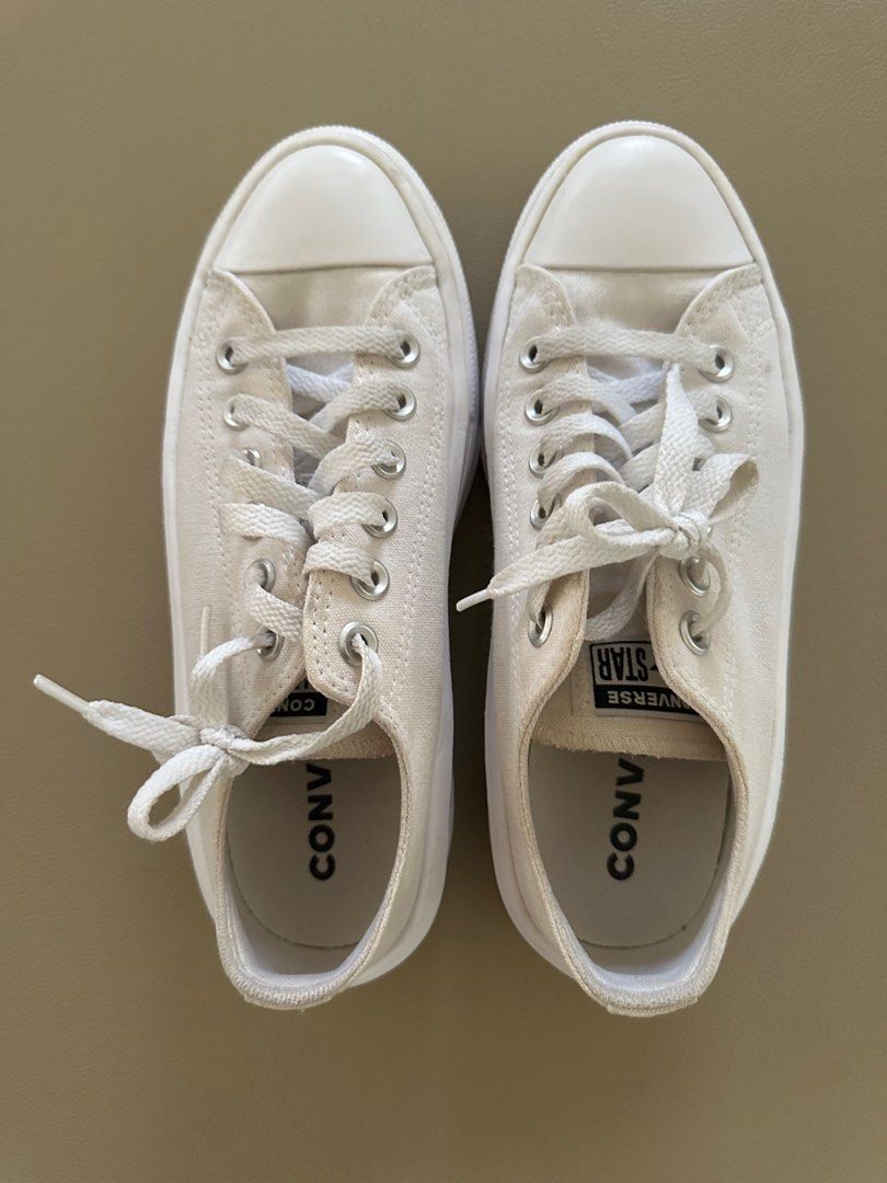 Converse Canvas Platform Sneakers (Category: Sneakers) located in Manila. Submitted by DeclutterShop (Listing ID 1357783656, Image 1). Description: Converse Canvas Sneakers ✅Shoes only, no box ✅Lightly used.
