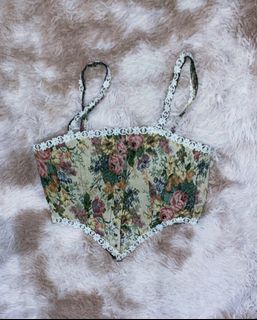 (Category: ) located in . Submitted by tinybabydoll (Listing ID 1357922080, Image 1). Description: .