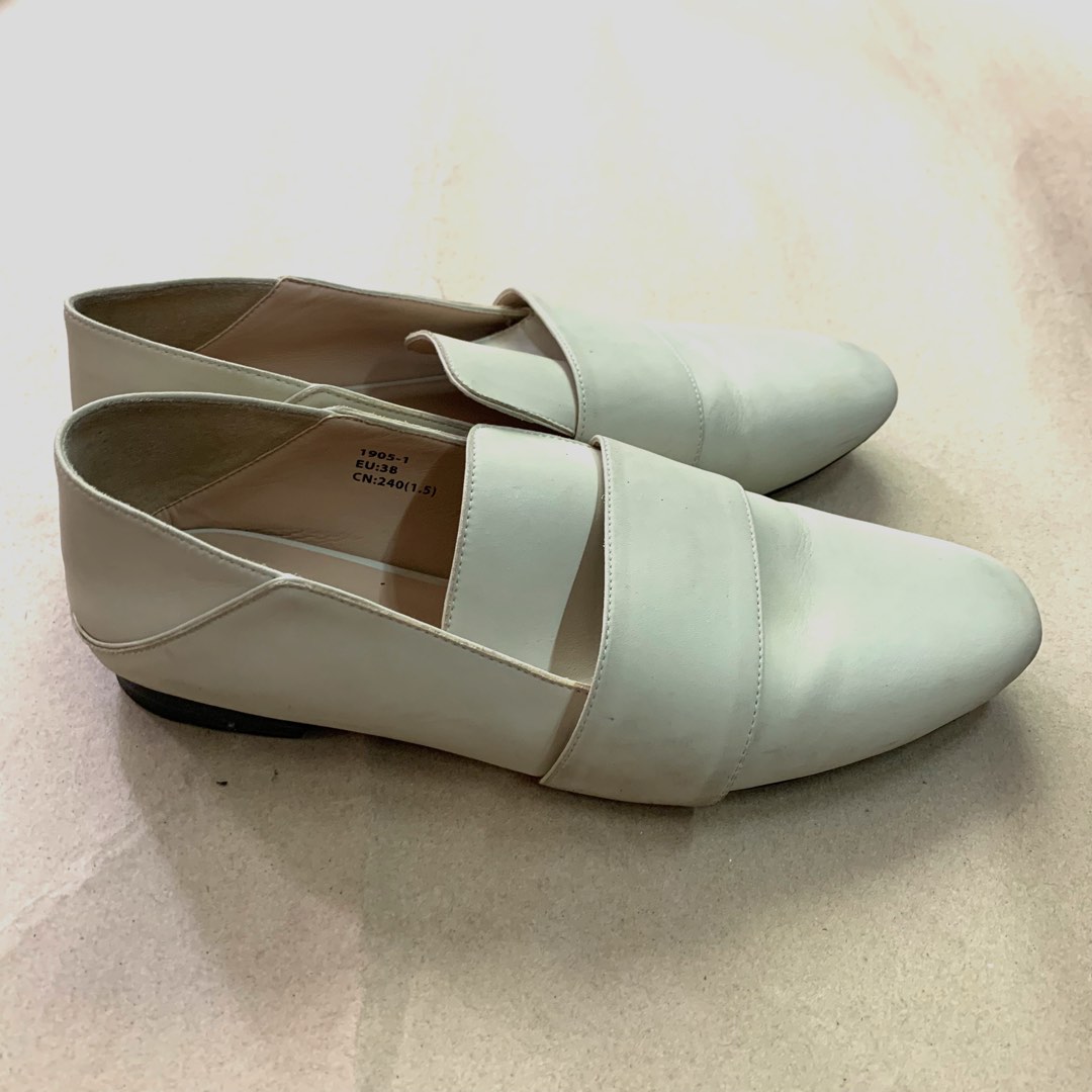 Tresmode St.Tropez Cream Women's Casual Loafers