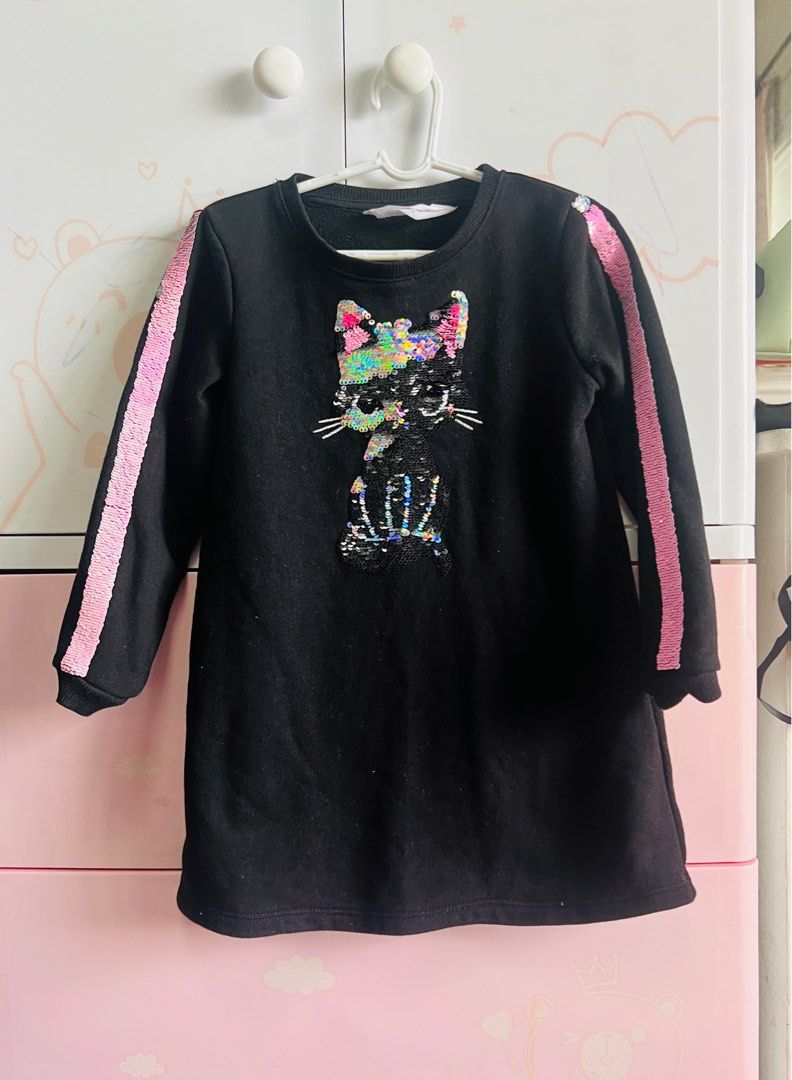 H&m jacket dress (Category: Babies & Kids Fashion) located in Quezon City. Submitted by mid20 (Listing ID 1357945412, Image 1). Description: Decluttering.