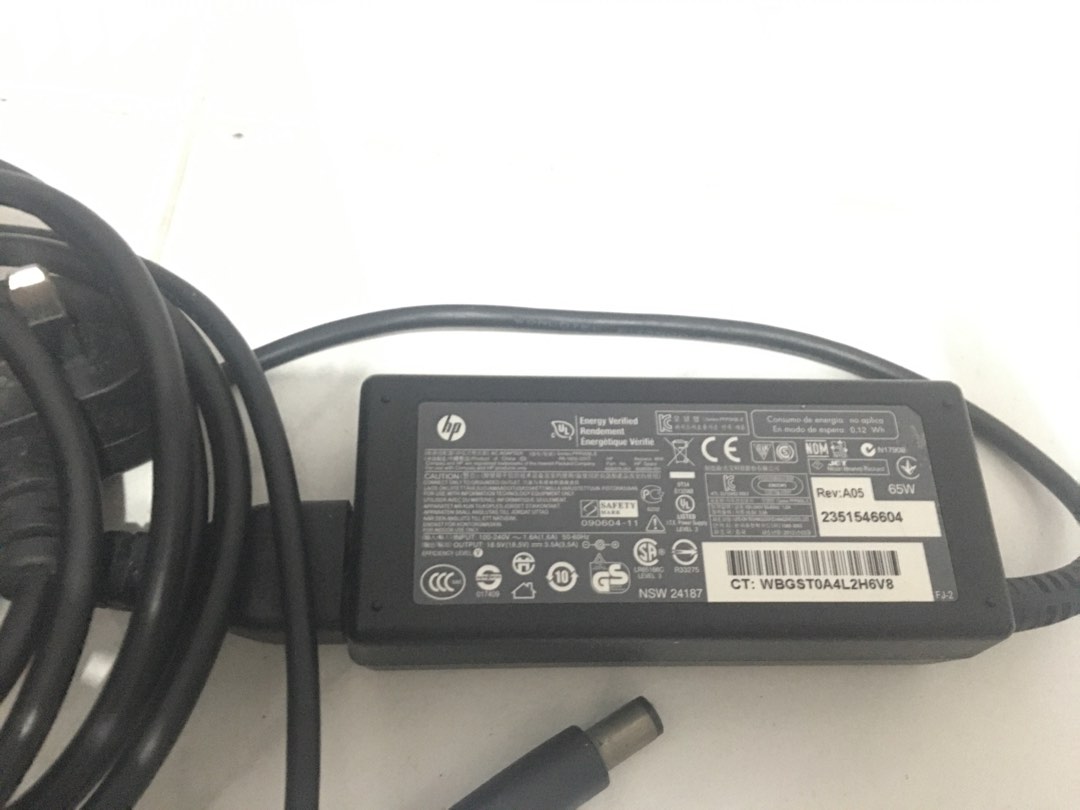 HP laptop power adapter, Computers & Tech, Laptops & Notebooks on Carousell